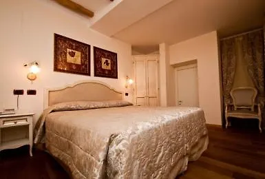 Готель Porta San Mamolo